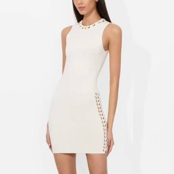 Alice + Olivia Dresses & Skirts - New Alice and Olivia Kylin grommet dress